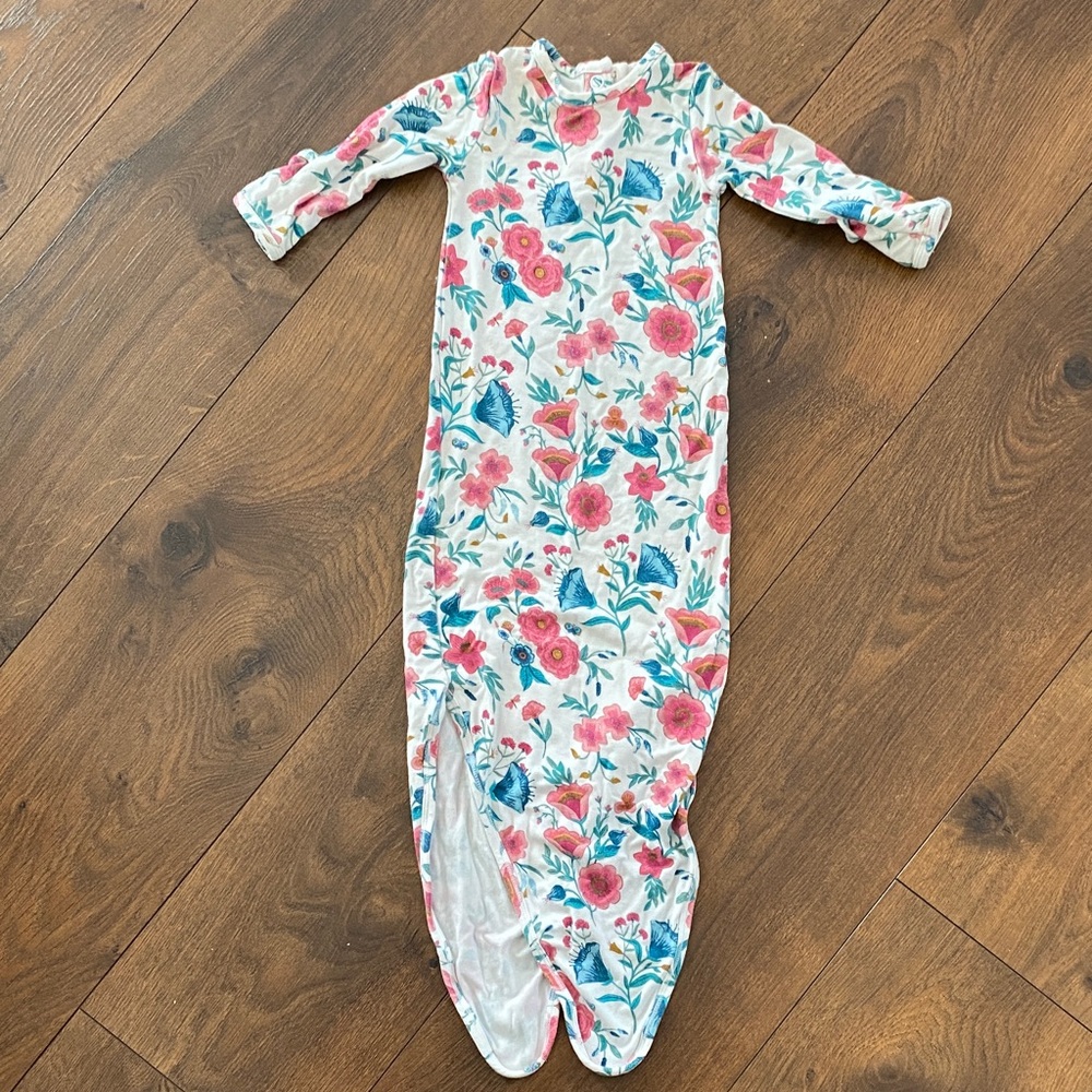 Angel Dear Floral Knotted Baby Gown with Pink and Teal Newborn
